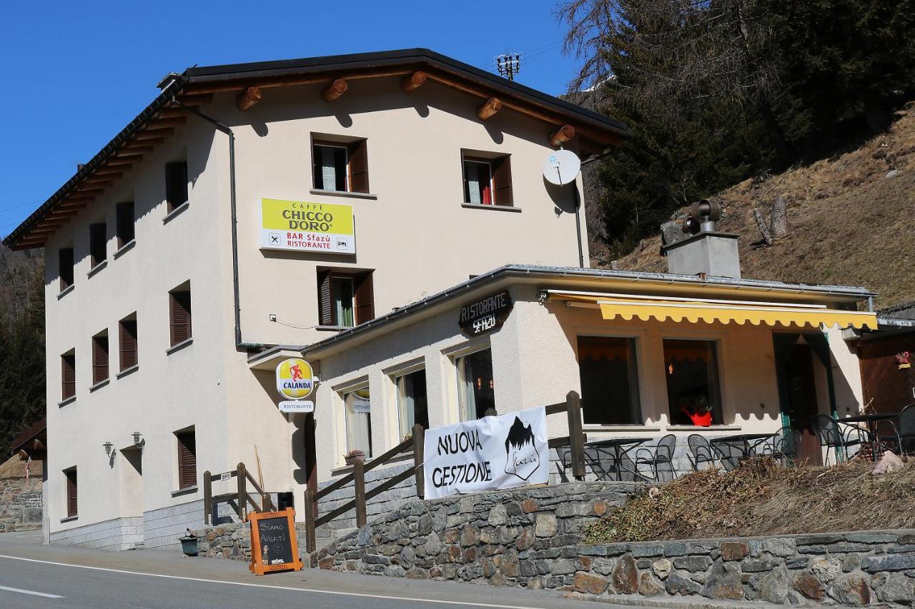 Hotel Sfazu Poschiavo Exteriör bild